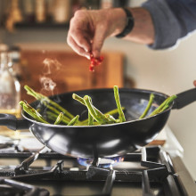 HEMLAGAD مقلاة عميقة مع غطاء, مانع للالتصاق أسود, 28 سم