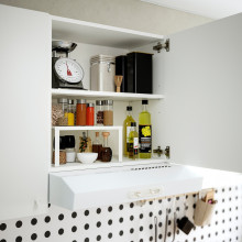 KNOXHULT خزانة حائط بباب, أبيض, 60x60 سم