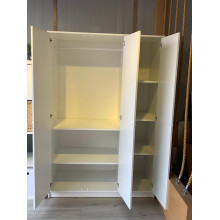 خزانة ملابس شامل رفين اضافيين