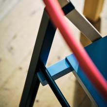 IKEA PS 2026 كرسي قابل للطي, بتولا أزرق/أسود أحمر