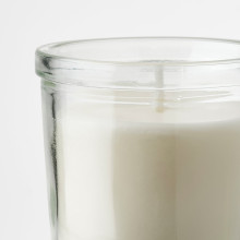 JÄMLIK شمعة معطرة في كأس, فانيلا/بيج فاتح, 20 س