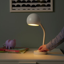 KORVSNÖRE مصباح مكتب LED, إضاءة قابلة للتعتيم/أبيض