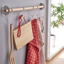 HALVNÄBB قاعدة قِدر, قابلة للتمديد أحمر فاتح/صنوبر, 16-32x20 سم