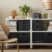 FJÄDERHARV صندوق تخزين مع غطاء, فحمي, 25x35x16 سم